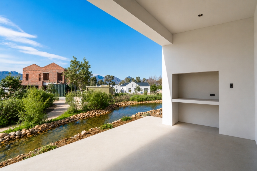 4 Bedroom Property for Sale in Paarl Valleij Lifestyle Estate Western Cape